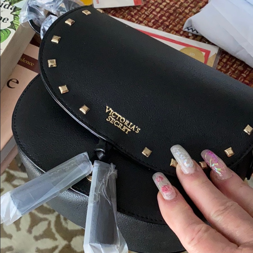 Purse - Picture 3 of 4